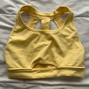 alphalete sports bra